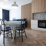 Rent40 Aura Old Town
