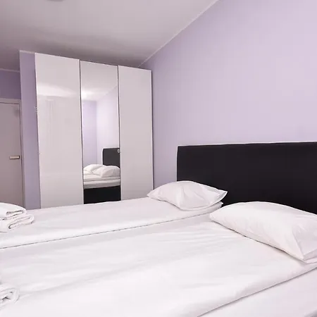 公寓 Rent40 Aura Old Town *