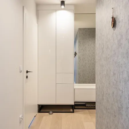 Rent40 Aura Old Town