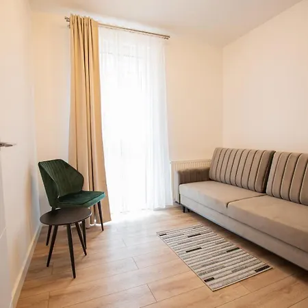 Rent40 Aura Old Town