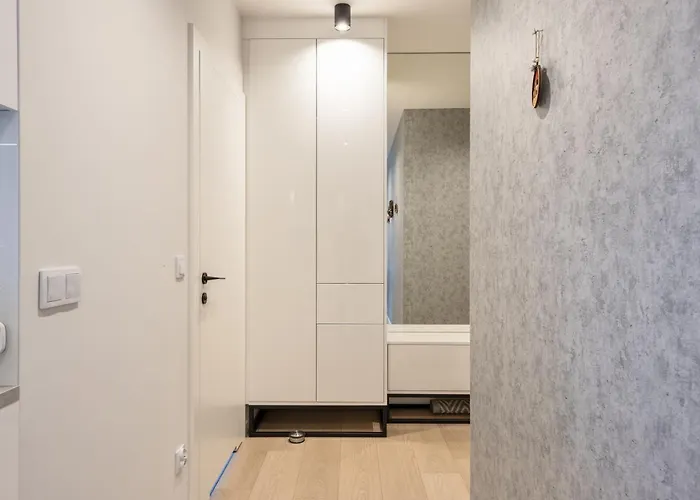 Rent40 Aura Old Town