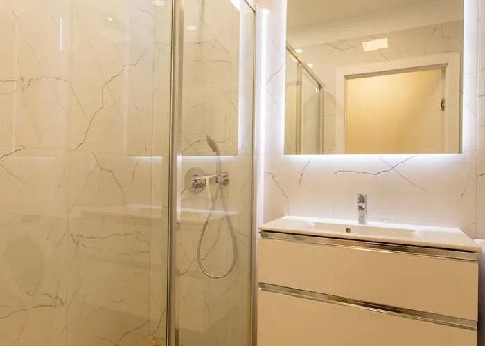 公寓 Rent40 Aura Old Town *