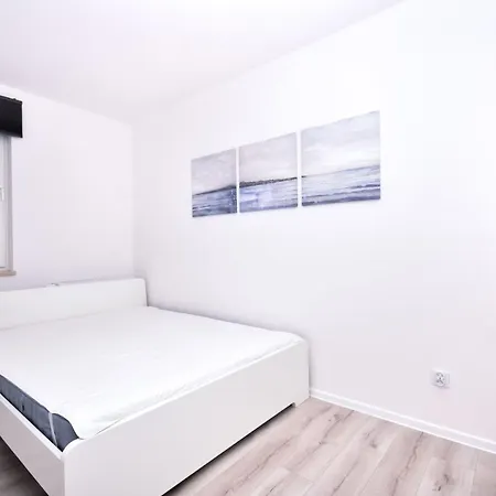 Rent40 Aura Old Town