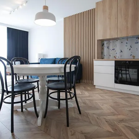 Rent40 Aura Old Town